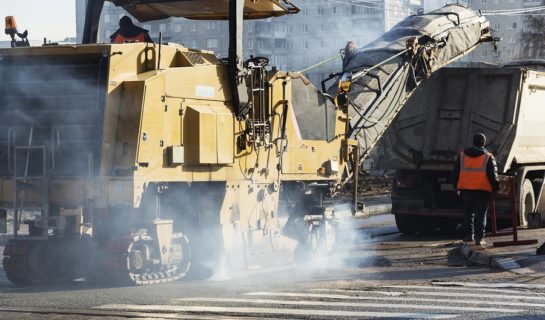 Verkehrssicherungspflicht für eine Baustelle – Straßenöffnung – unsachgemäße Auffüllung mit Schotter