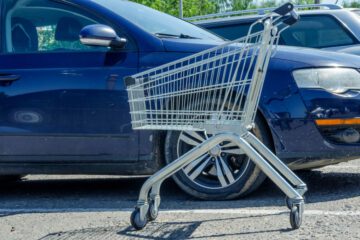 Supermarktparkplatz – Überschreiten der zulässigen Maximalparkdauer – Abschleppen