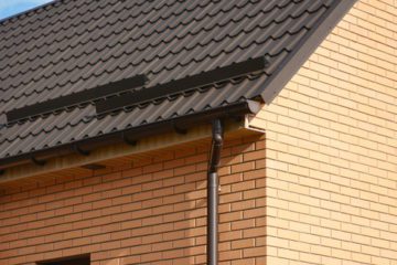 Pflicht des Hauseigentümers zur Anbringung von Schneefanggittern in schneearmen Gegenden