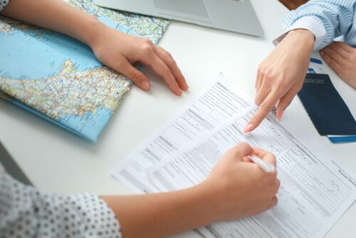 Reisevertrag - Anrechnung Ausgleichsanspruch auf Reisepreisrückzahlungsanspruch