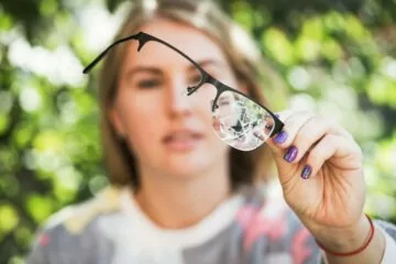 Haftpflichtversicherung – Abzug Alt für Neu für beschädigte Brille bei abweichenden Dioptrienwerten