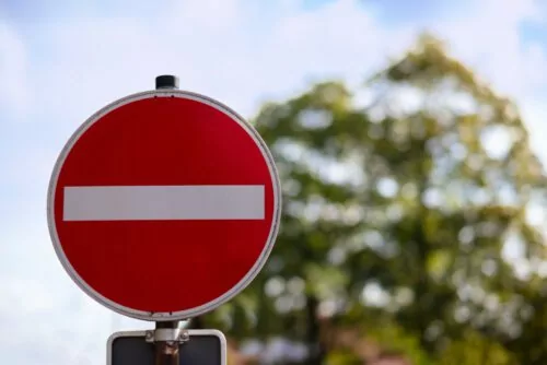 Verkehrsunfall - verbotswidrige Fahrt in Gegenrichtung der Einbahnstraße